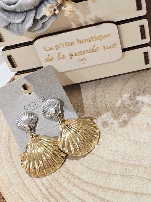 BOUCLES D'OREILLES