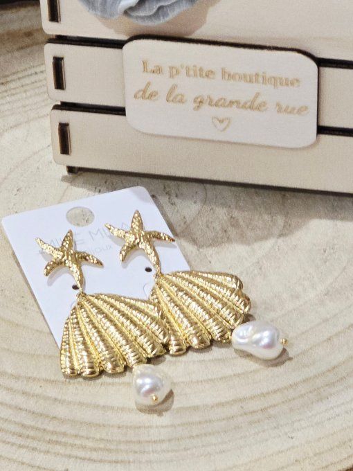 BOUCLES D'OREILLES