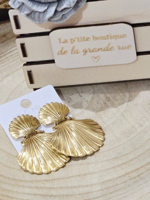 BOUCLES D'OREILLES