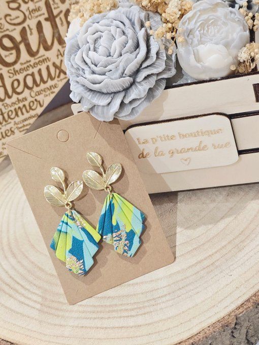 BOUCLES D'OREILLES