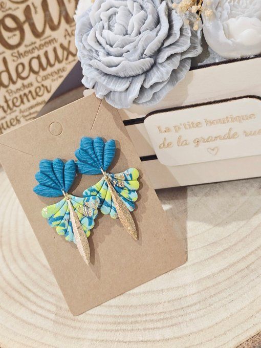 BOUCLES D'OREILLES