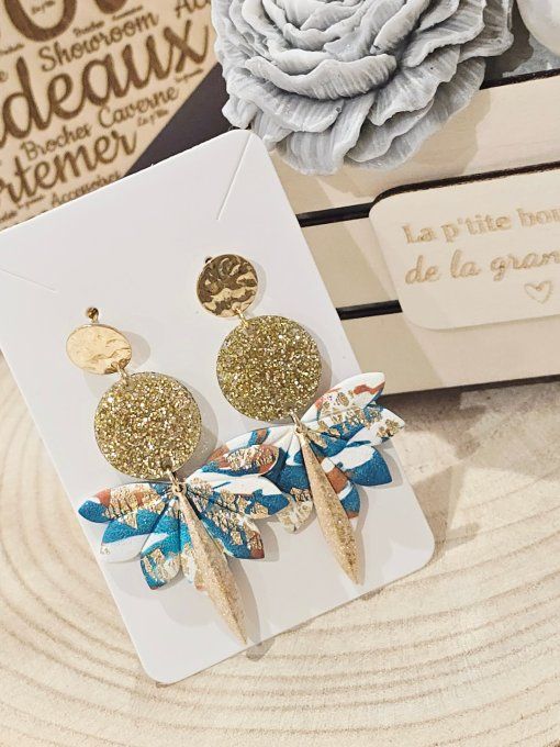 BOUCLES D'OREILLES