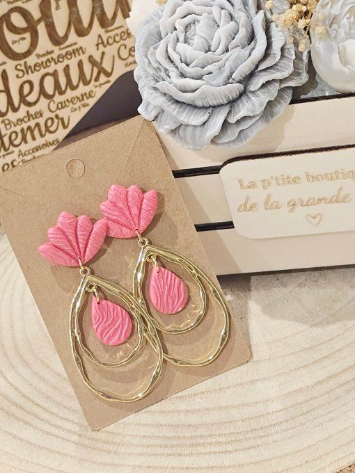 BOUCLES D'OREILLES