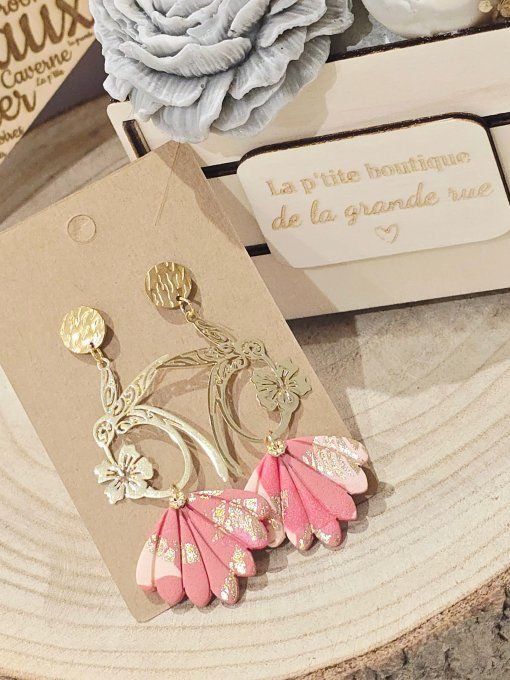 BOUCLES D'OREILLES
