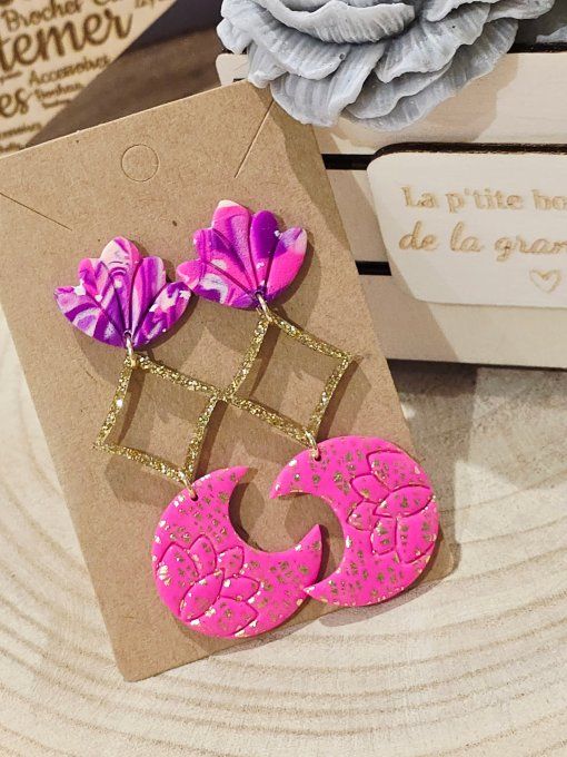 BOUCLES D'OREILLES