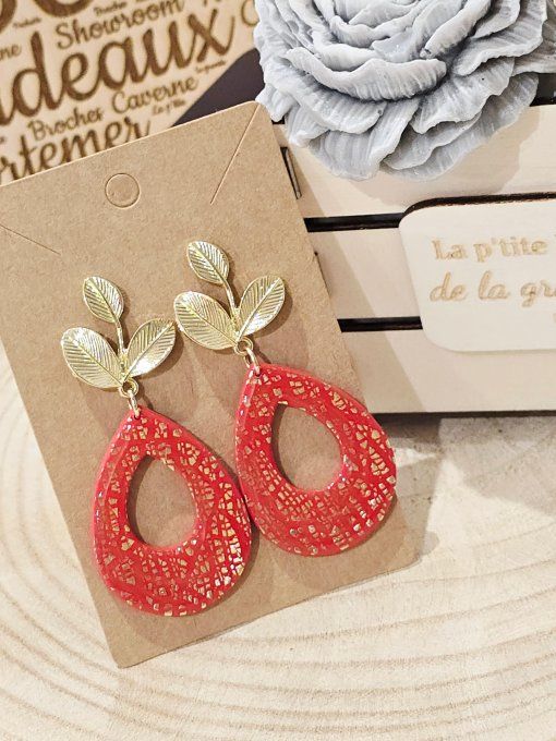 BOUCLES D'OREILLES