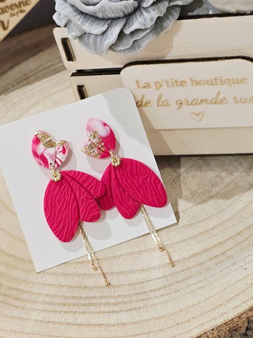 BOUCLES D'OREILLES