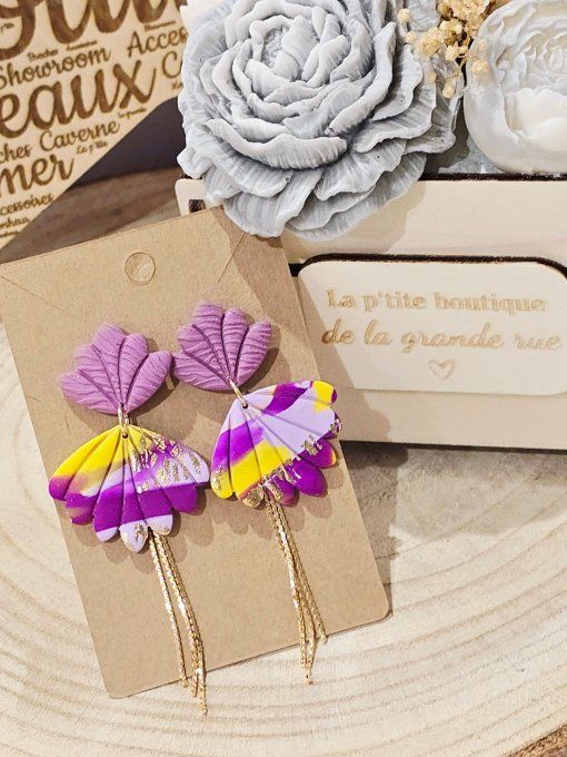 BOUCLES D'OREILLES