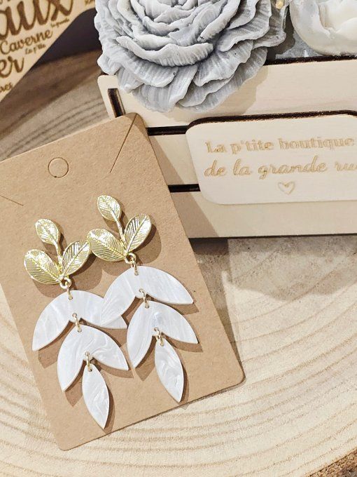 BOUCLES D'OREILLES