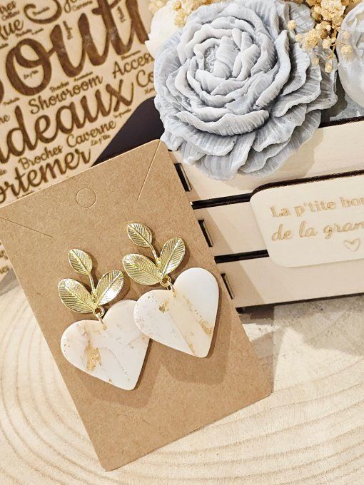 BOUCLES D'OREILLES