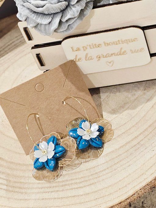 BOUCLES D'OREILLES