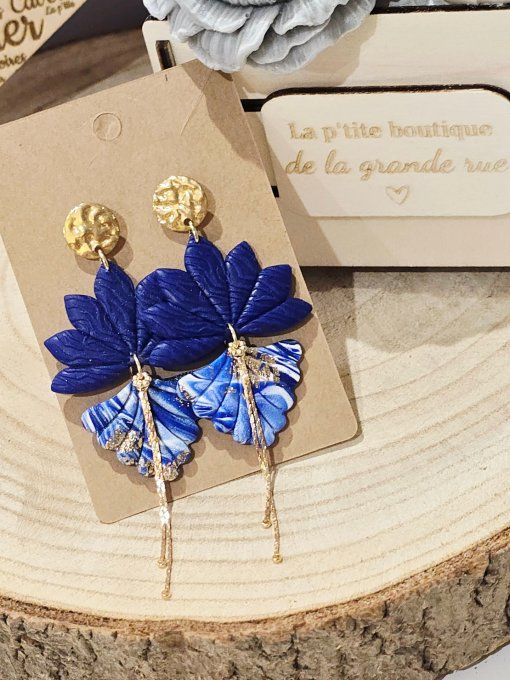 BOUCLES D'OREILLES