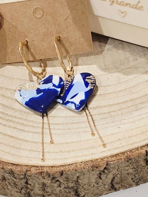 BOUCLES D'OREILLES