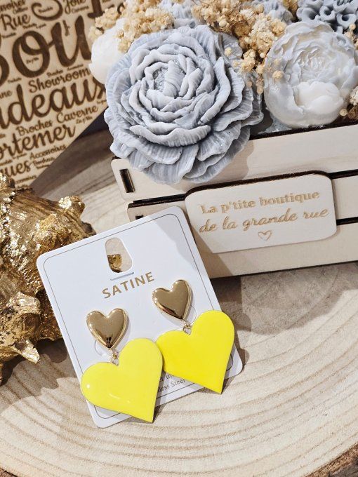 BOUCLES D'OREILLES