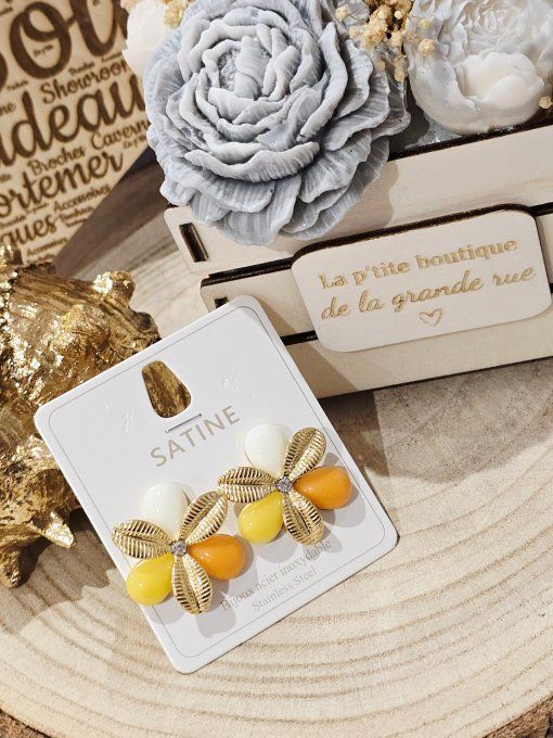 BOUCLES D'OREILLES