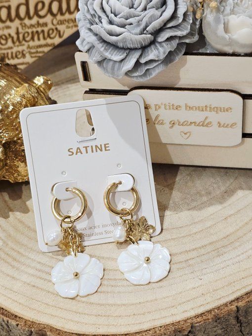 BOUCLES D'OREILLES
