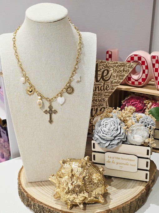 COLLIER