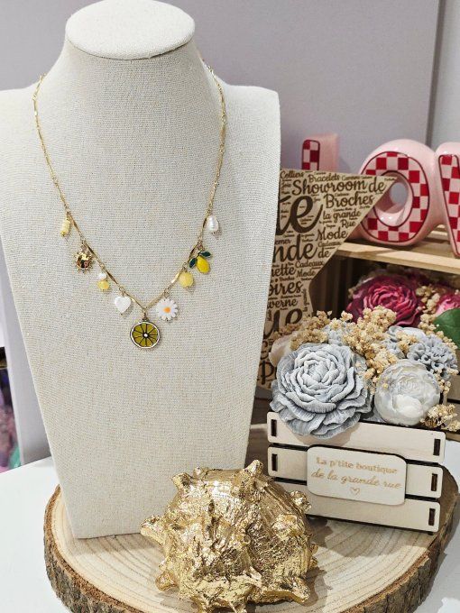 COLLIER