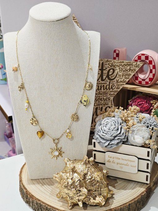 COLLIER