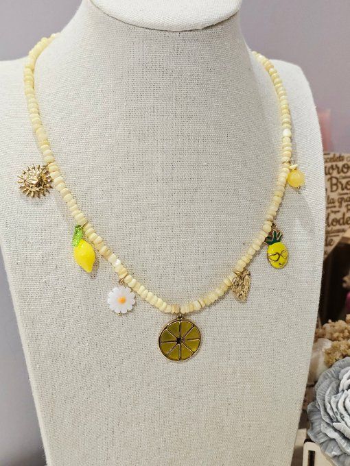 COLLIER
