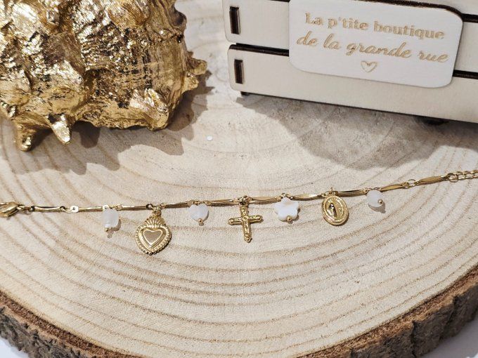 BRACELET