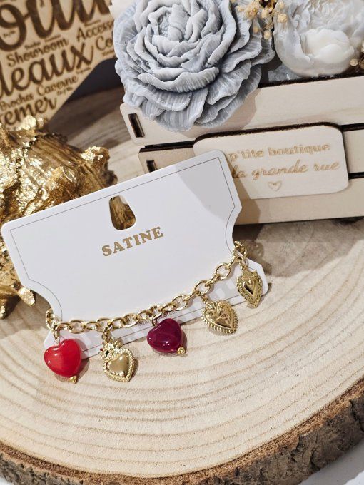 BRACELET