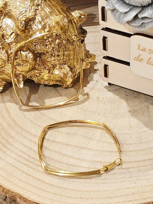 BOUCLES D'OREILLES