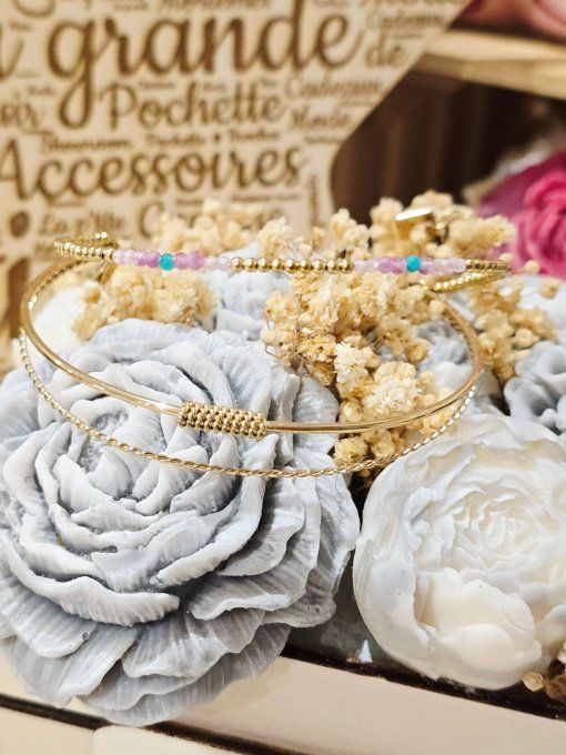 BRACELET