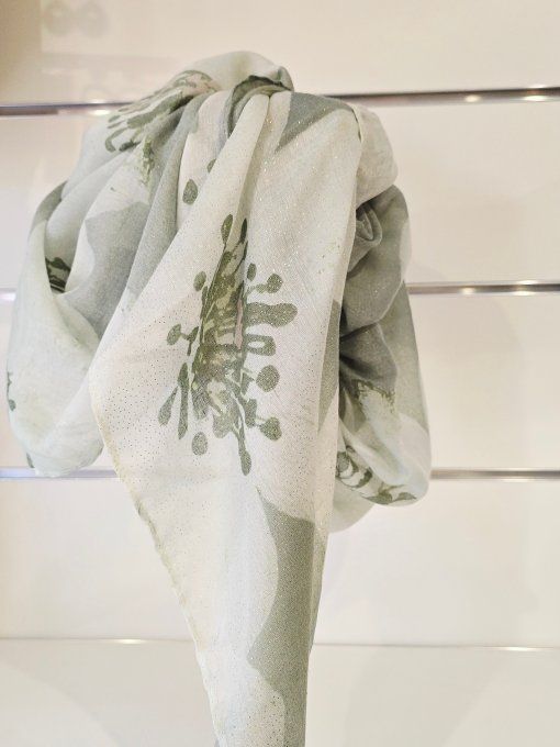 FOULARD