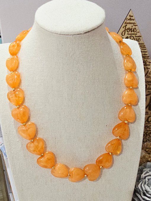 COLLIER