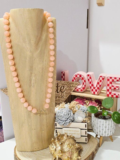 COLLIER
