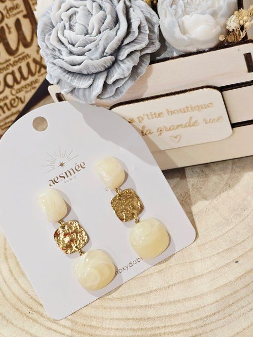 BOUCLES D'OREILLES