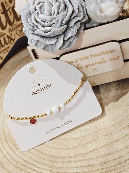 BRACELET