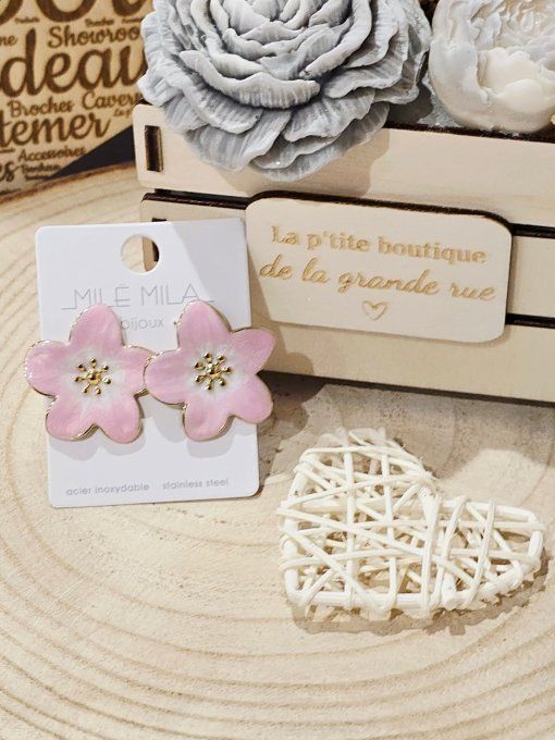 BOUCLES D'OREILLES
