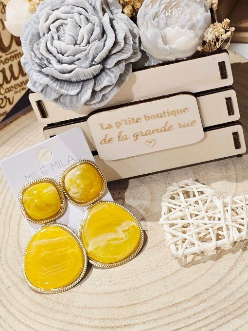 BOUCLES D'OREILLES