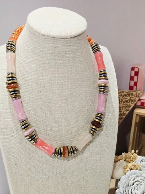 COLLIER