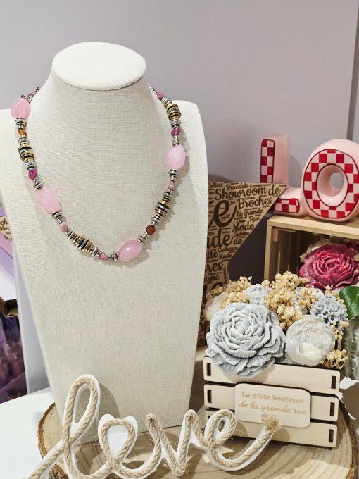COLLIER