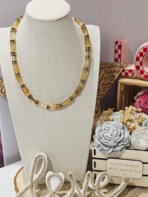 COLLIER