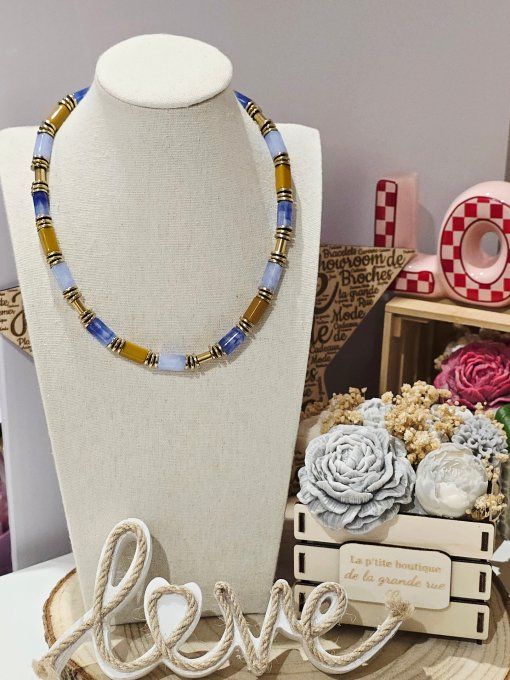 COLLIER