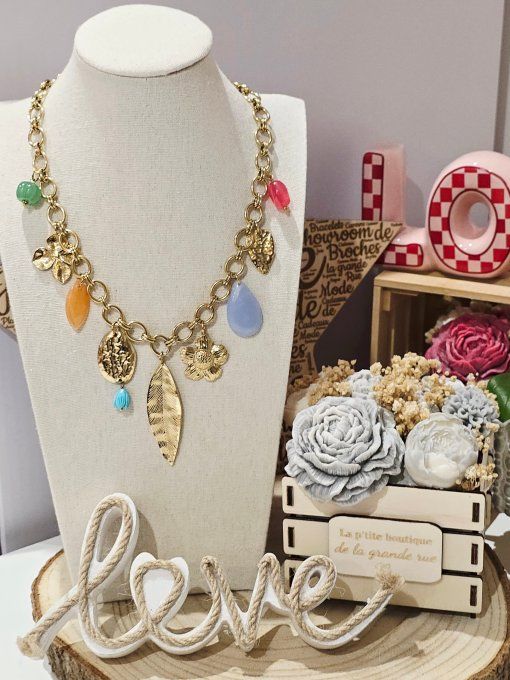 COLLIER