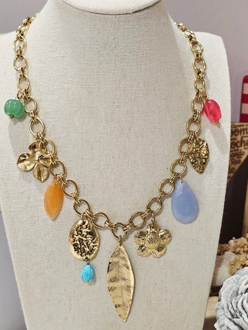 COLLIER