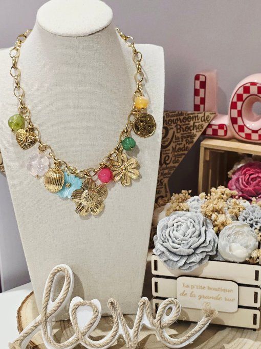 COLLIER