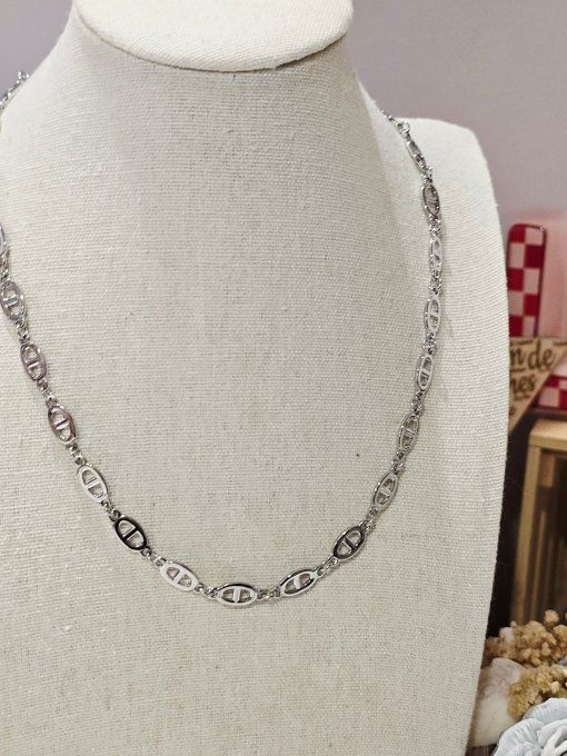 COLLIER