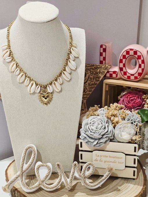 COLLIER