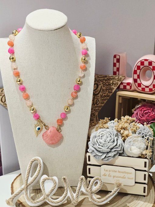 COLLIER