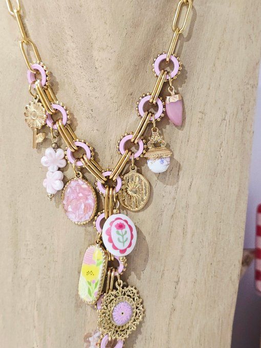 COLLIER
