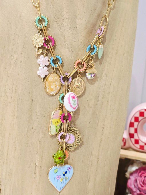 COLLIER