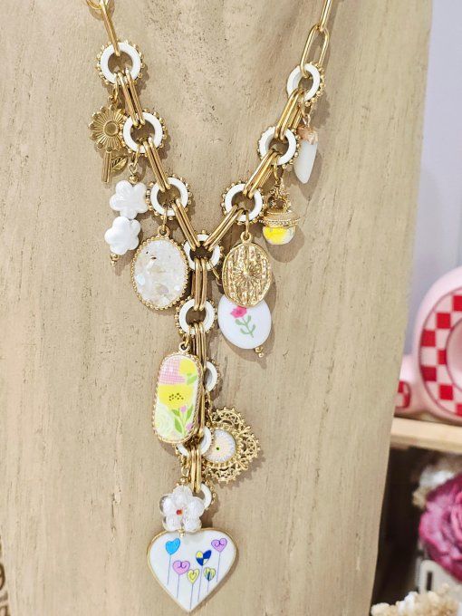 COLLIER