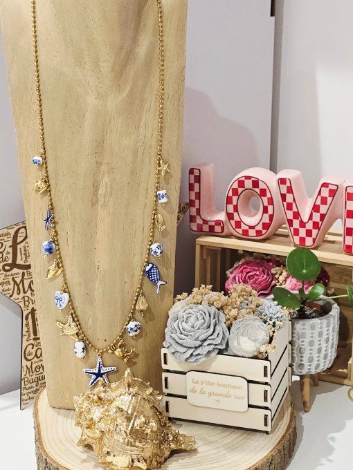 COLLIER