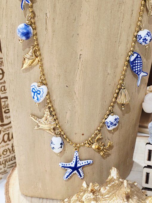 COLLIER